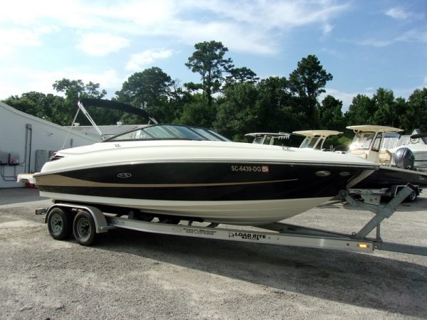 2017 Sea Ray SDX 240