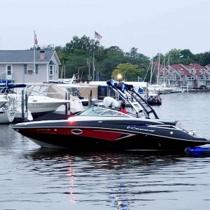 2019 Crownline E255 SURF