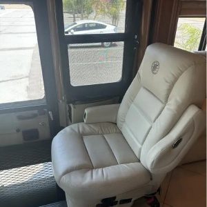 2011 Tiffin Motorhomes PHAETON 40 QTH