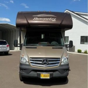 2018 Forest River SUNSEEKER 2400 MBS