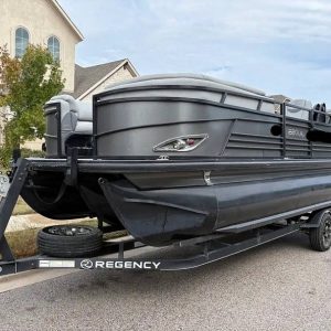 2017 Regency 220 LE3