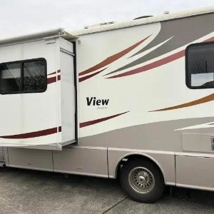 2014 Winnebago VIEW PROFILE 24V