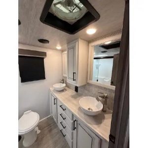 2022 Keystone Montana 3231CK