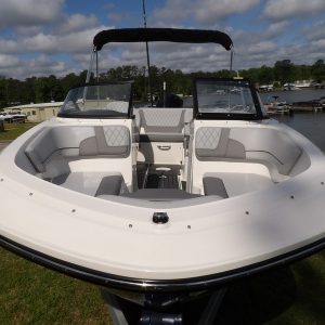 2024 Bayliner VR5OB