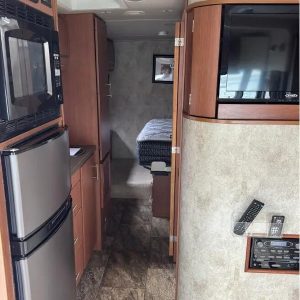 2012 Winnebago VIA 25Q