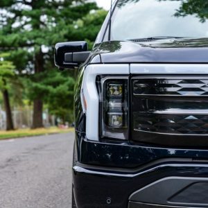 2022 Ford F-150 Lightning Platinum