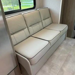 2022 Coachmen FREELANDER 26DS – FORD 450