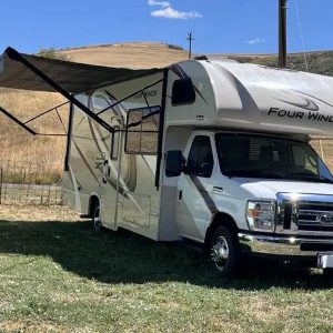2019 Thor Motor Coach FOUR WINDS 26B