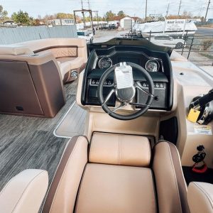 2025 Godfrey AquaPatio 25′ Flip Lounge Tritoon – 255 SFL