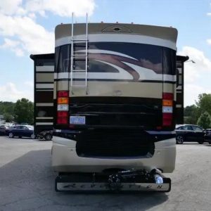 2013 American Coach Revolution 38S