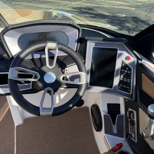 2024 Mastercraft XT Series