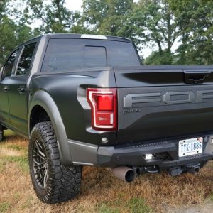 2019 Ford F-150 Raptor Hennessey VelociRaptor V8