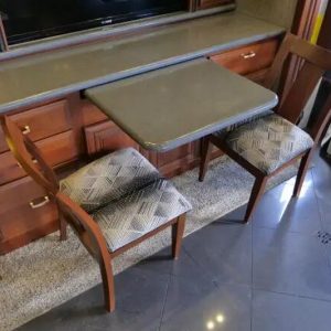 2013 American Coach Revolution 38S