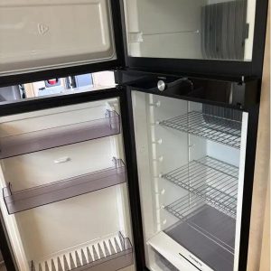 2020 Leisure Travel UNITY U 24 MB