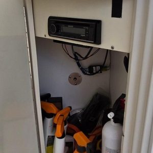 2003 Regal Commodore 4260