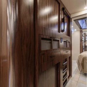 2022 Foretravel REALM PRESIDENTIAL SERIES LVB WITH SPA