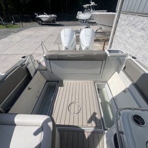 2023 Finseeker 280 DC