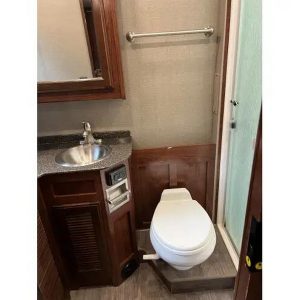 2018 Holiday Rambler NAVIGATOR® XE 36U