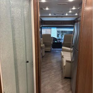 2017 Fleetwood PACE ARROW 33D