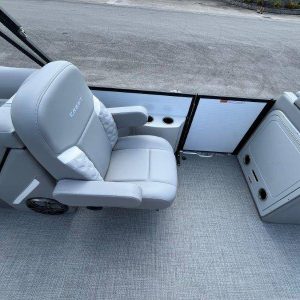 2025 Crest Classic 240 SLC