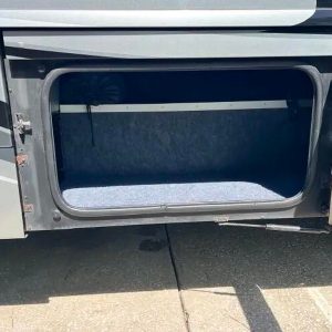 2013 Winnebago ADVENTURER 37F