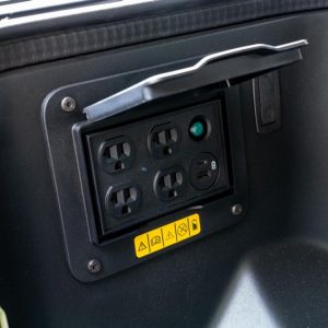 2022 Ford F-150 Lightning Platinum