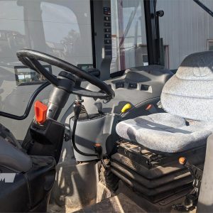 2005 NEW HOLLAND TN70SA