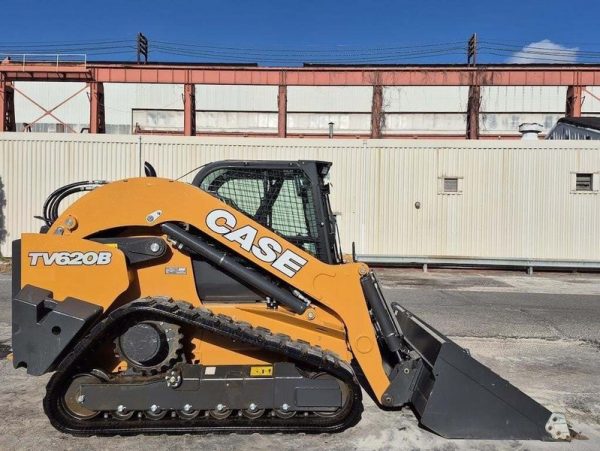 2024 CASE Skid Steers TV620B