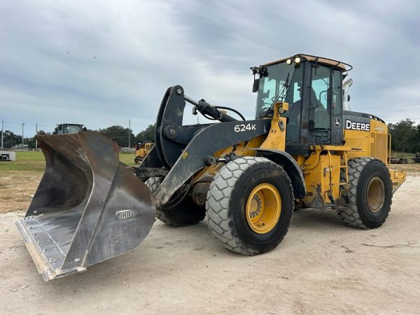 2014 DEERE Loaders 624K