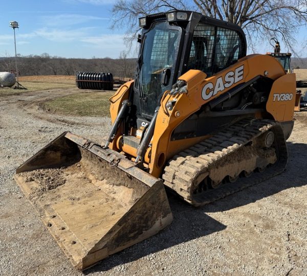 2017 CASE Skid Steers TV380