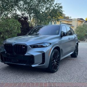 2025 BMW X5 M60i