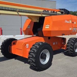 2012 JLG Booms 660SJ