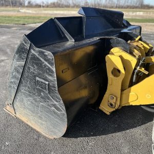 2014 CATERPILLAR Loaders 930K