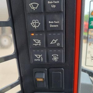 2021 BOBCAT Skid Steers S76