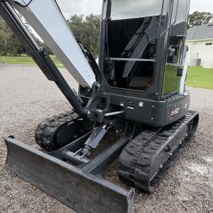 2023 Bobcat Construction Equipment E60