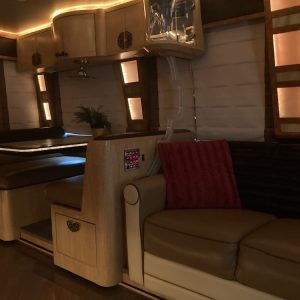 2008 Prevost Parliament XLII Double Slide