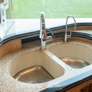 2008 Prevost Parliament XLII Double Slide