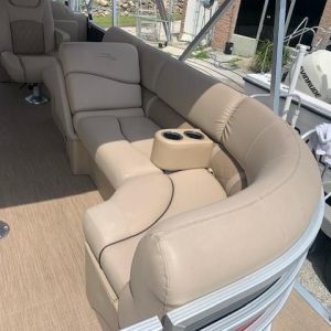 2017 Bennington 22 SSX