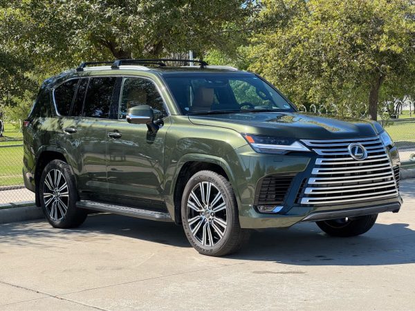 2025 Lexus LX 600 Luxury